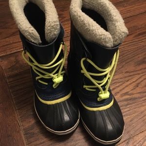 Sorel kids boots size 6